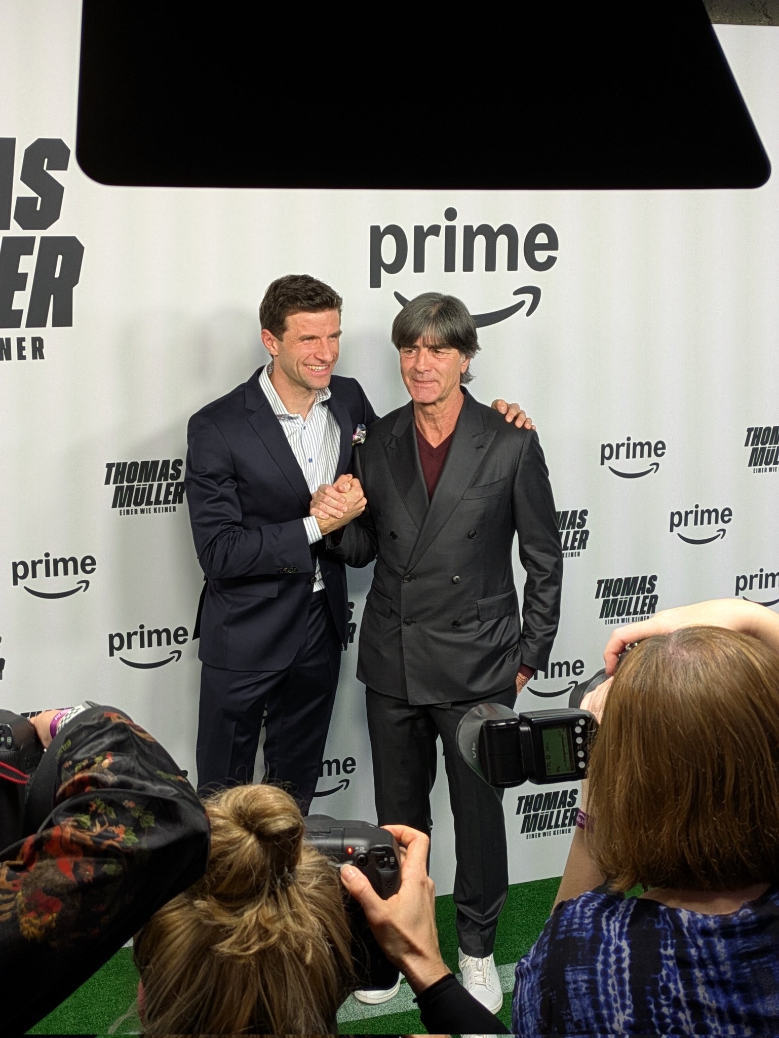 穆勒個(gè)人紀(jì)錄片《獨(dú)一無(wú)二》首映禮，勒夫、赫內(nèi)斯、海納等人出席