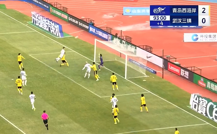 最后的機會沒有把握！鄭浩乾門前頭球頂飛，三鎮(zhèn)開局兩輪0球
