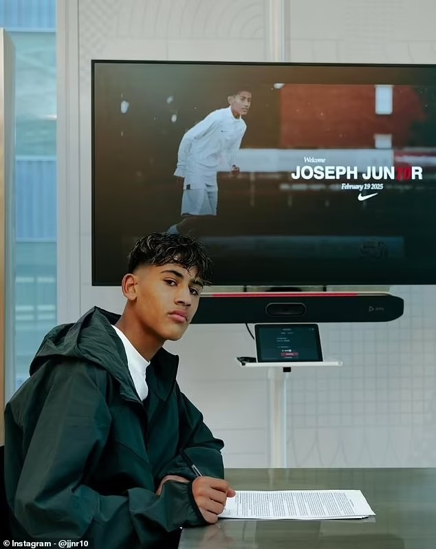 6歲就能顛球1000個(gè)！郵報(bào)：14歲曼聯(lián)小將加布里埃爾被多隊(duì)關(guān)注