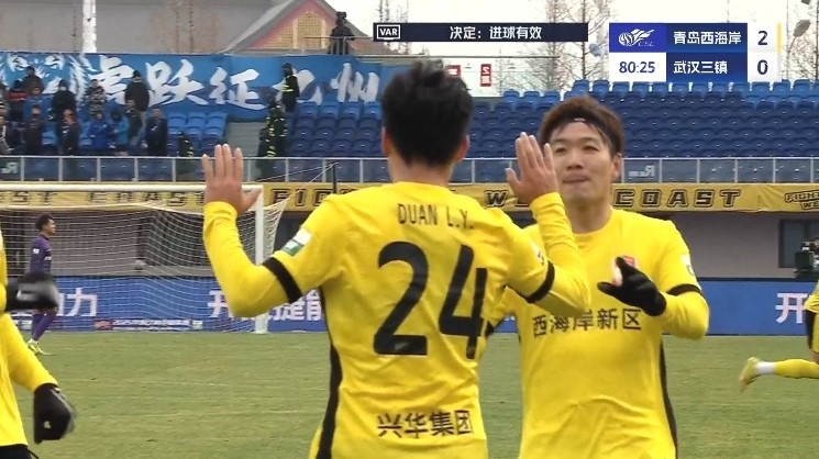 記者：段劉愚和未婚妻計劃3日領(lǐng)結(jié)婚證，由于補(bǔ)賽兩人另選日期