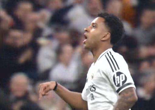 安靜！羅德里戈進(jìn)球后指著袖標(biāo)的15冠&手指向下，最后指胸口隊(duì)徽