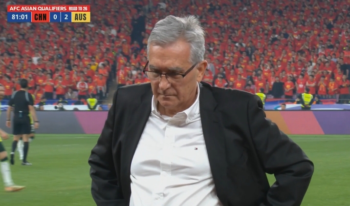 遭三連敗！熱議國足：打了半場好球；如果沒致命失誤很有希望拿下