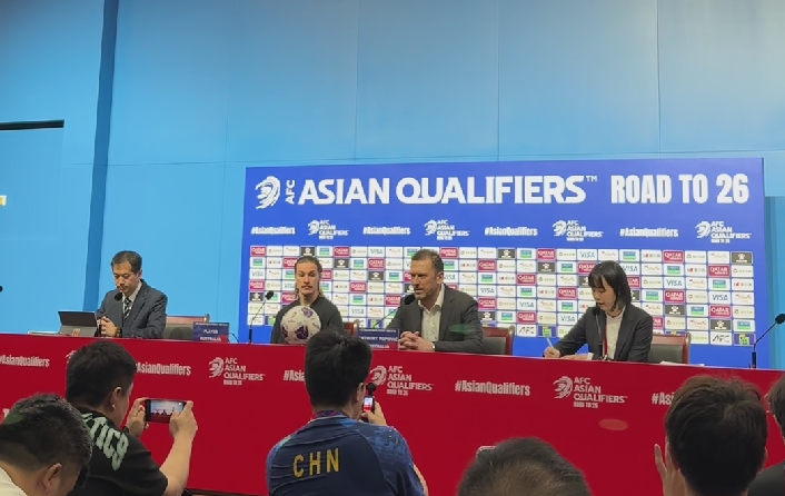 澳主帥：贏球很滿意，下半場(chǎng)我們更多防守，祝中國(guó)隊(duì)對(duì)印尼好運(yùn)