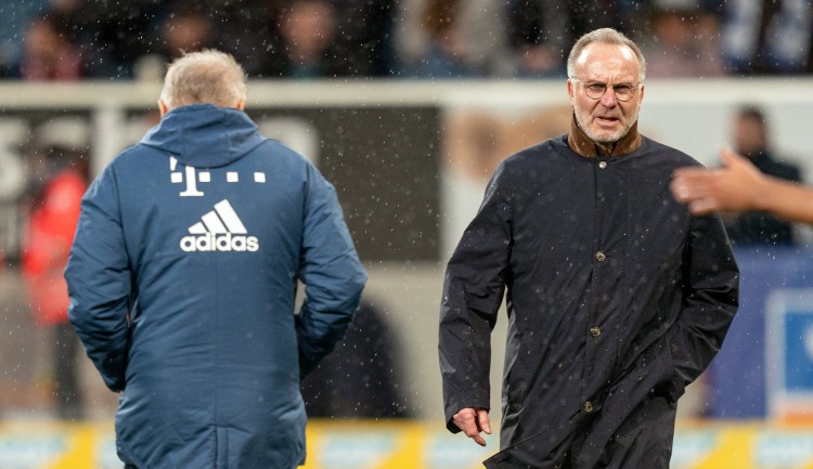 魯梅尼格：足球高管疲于籌措資金取悅球員和經(jīng)紀(jì)人，現(xiàn)狀無法持續(xù)