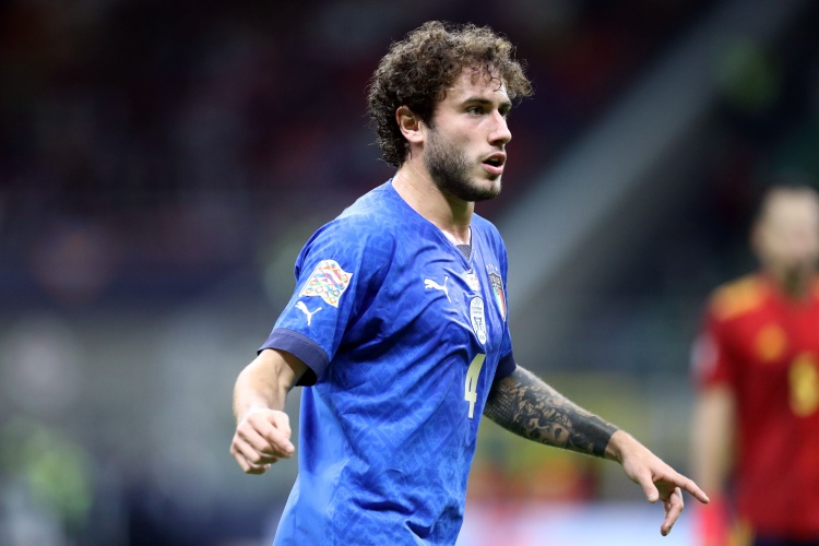 斯基拉：博洛尼亞對(duì)卡拉布里亞表現(xiàn)滿(mǎn)意，想延長(zhǎng)他的合同