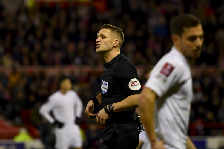 英超第30輪裁判：巴羅特執(zhí)法默西塞德德比，鮑森主裁切爾西戰(zhàn)熱刺