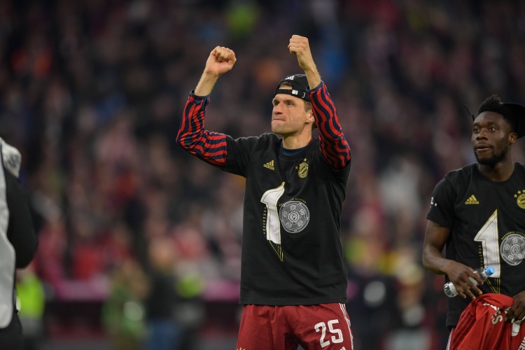 海納：想和穆勒談?wù)勍艘酆蟮挠?jì)劃，管理層或大使我們都希望綁定他