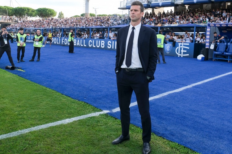 記者：尤文管理層已經(jīng)質(zhì)疑莫塔，歐冠&意杯出局后無人為莫塔辯護(hù)