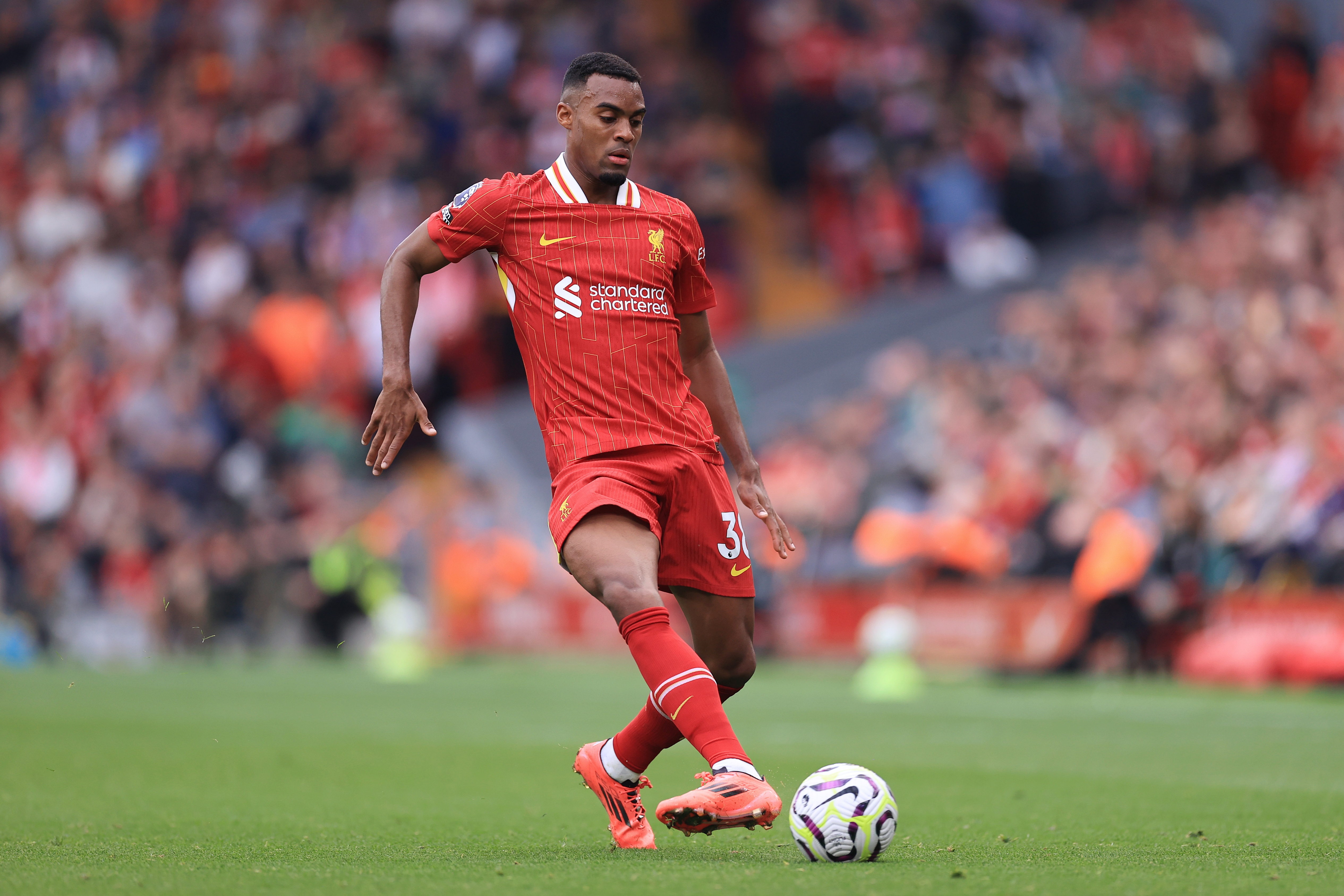 官方：赫拉芬貝赫將在返回利物浦后評估傷情