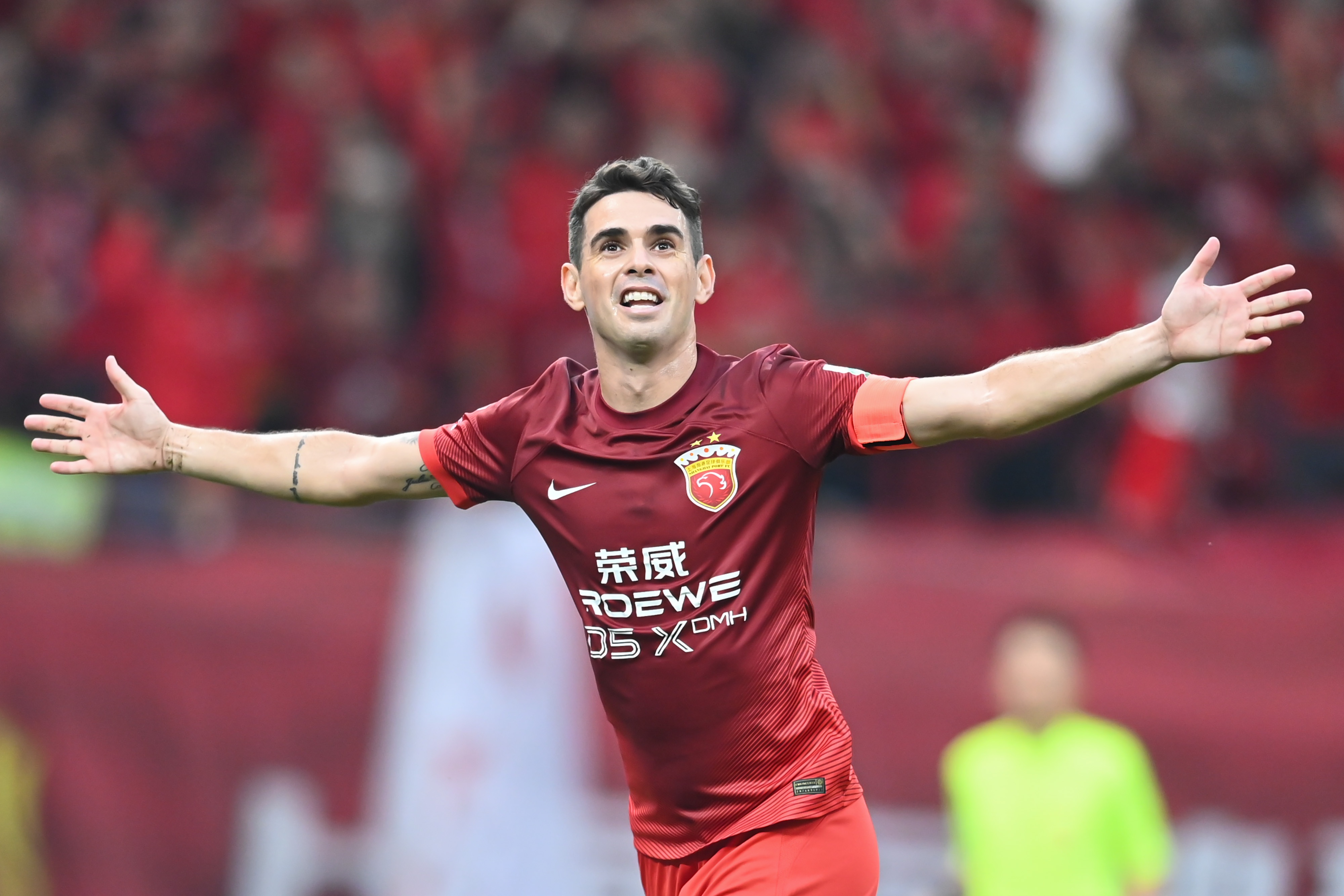 跟隊(duì)：告別奧斯卡后海港陣容重組自然會(huì)面臨起伏，過程需要時(shí)間