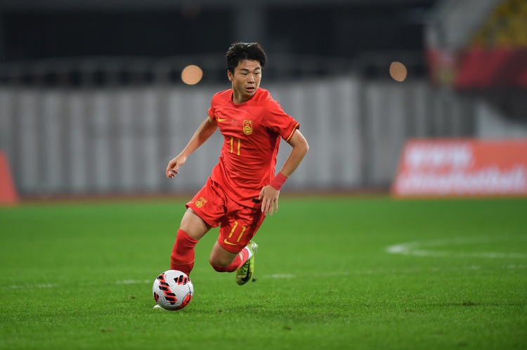 嘆息！唐天翼此前采訪：希望能為國征戰(zhàn) 從小夢想到五大聯(lián)賽踢球