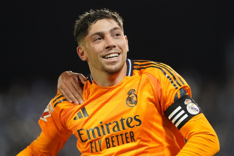 西媒：皇馬擔心巴爾韋德傷勢，但球員決定馬德里德比復出幫助球隊