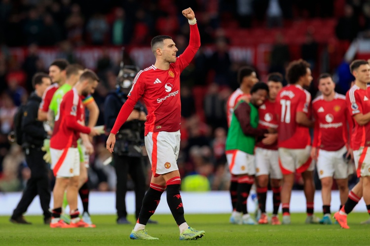 達(dá)洛特談曼聯(lián)200場：有幸和曼聯(lián)贏過2座冠軍，目標(biāo)讓球隊重回巔峰