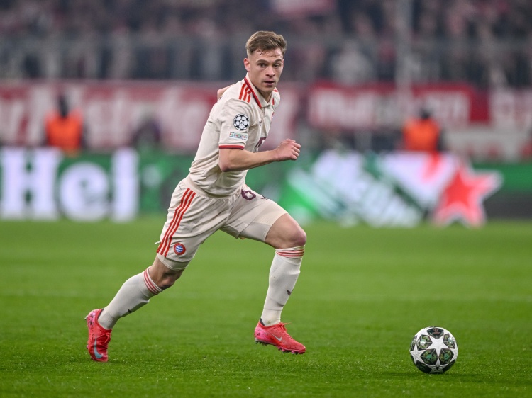 德媒：國外球隊報價低于基米希預(yù)期，拜仁得以堅持立場不給他漲薪