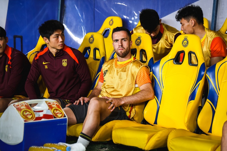 蘇東：國(guó)足各方面均不如沙特&輸球情理中 就看塞鳥能否成“彩蛋”